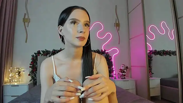 Snapshot of flora_off chatting on January 10, 2025, 2:34 pm flora off online show from January 10, 2025, 2:34 pm