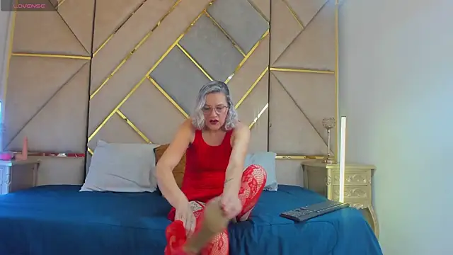 Snapshot of CarolinaGlamour chatting on July 11, 2026, 11:21 am CarolinaGlamour online show from July 11, 2026, 11:21 am