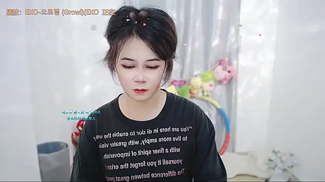 Snapshot of Fan_ting chatting on June 27, 2026, 3:23 am Fan ting online show from June 27, 2026, 3:23 am