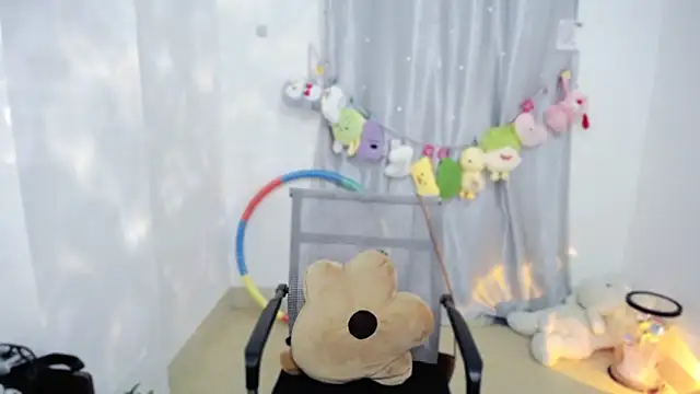 Fan ting online show from November 21, 2025, 2:54 am