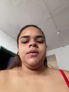 Snapshot of Evabigass chatting on March 22, 2026, 12:29 pm Evabigass online show from March 22, 2026, 12:29 pm