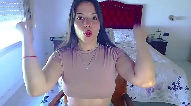 Alma-Mora online show from December 16, 2024, 4:16 pm