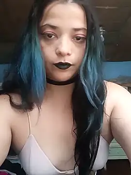 Elvishcassie  online show from May 28, 2026, 6:58 pm