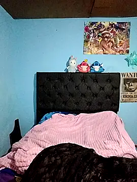 Elvishcassie  online show from June 16, 2026, 3:28 am