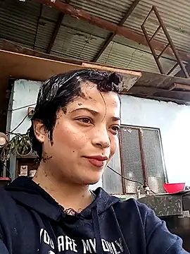 Elvishcassie  online show from February 18, 2025, 5:31 pm