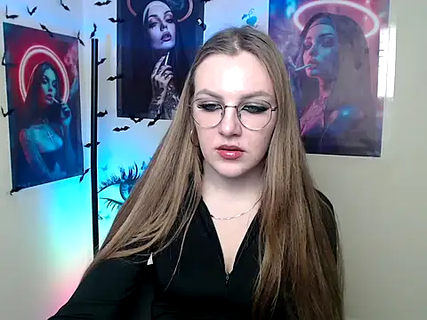 Snapshot of _AlMamiyy_ chatting on October 11, 2025, 6:42 pm AlMamiyy online show from October 11, 2025, 6:42 pm