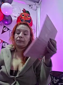 RoxieJackson online show from October 23, 2025, 11:42 am