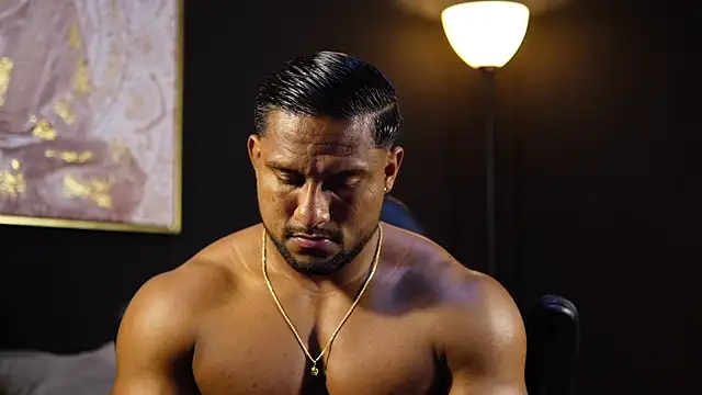 CallumMuscle online show from May 5, 2026, 1:30 am