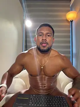 CallumMuscle online show from July 22, 2026, 7:49 pm
