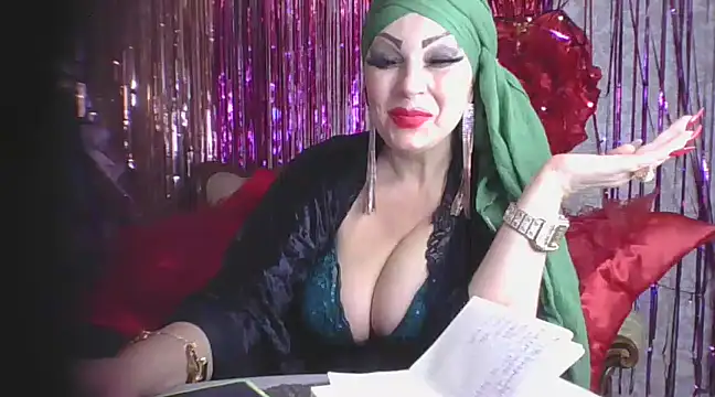 Izabella gold online show from March 8, 2025, 10:00 am