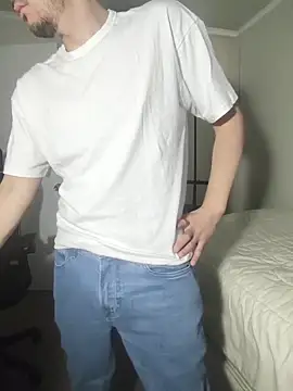 Snapshot of nextdoorneighbor chatting on April 5, 2026, 8:48 pm nextdoorneighbor online show from April 5, 2026, 8:48 pm