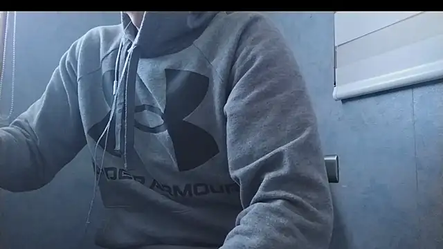 Snapshot of nextdoorneighbor chatting on December 13, 2024, 5:54 pm nextdoorneighbor online show from December 13, 2024, 5:54 pm