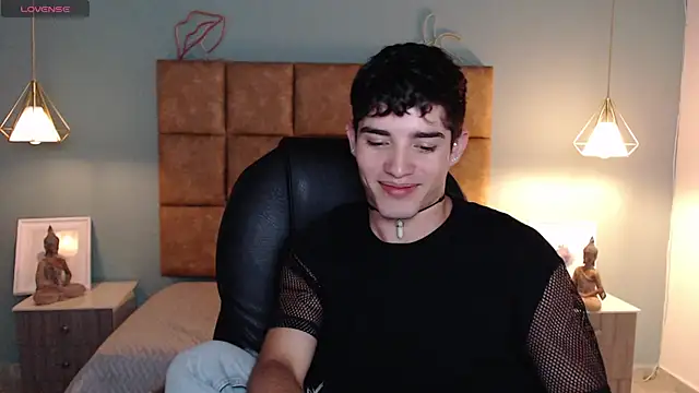 AlejooTwink online show from February 27, 2025, 12:36 am