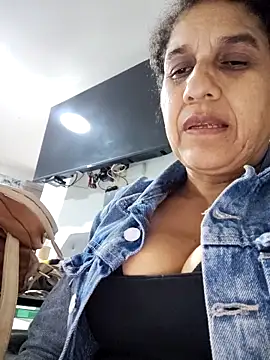 siri duque online show from February 28, 2025, 9:44 pm