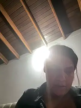 siri duque online show from July 19, 2026, 12:52 am
