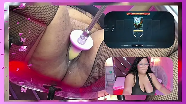 Snapshot of MhiaRey chatting on February 28, 2026, 1:11 pm MhiaRey online show from February 28, 2026, 1:11 pm