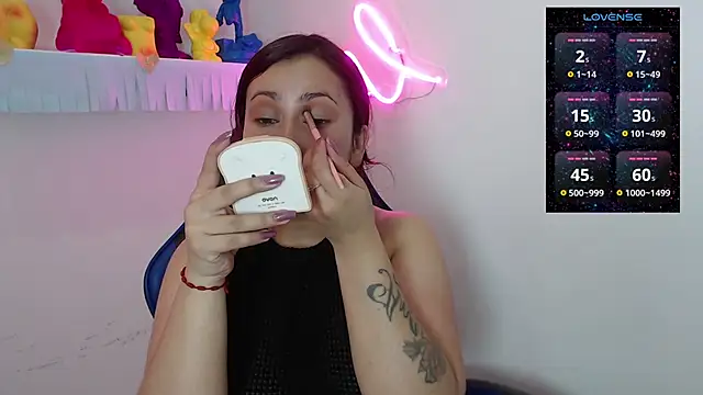 Snapshot of maria_mendoza chatting on October 1, 2025, 1:26 pm maria mendoza online show from October 1, 2025, 1:26 pm