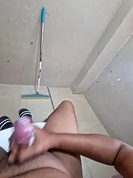 vivanpraj999 online show from December 3, 2024, 5:04 am