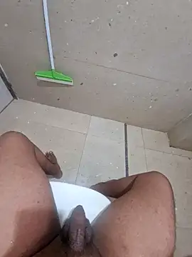 vivanpraj999 online show from November 5, 2025, 4:15 am