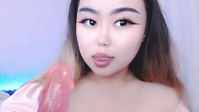 Snapshot of amelia_sunlight chatting on June 18, 2026, 4:56 pm amelia sunlight online show from June 18, 2026, 4:56 pm