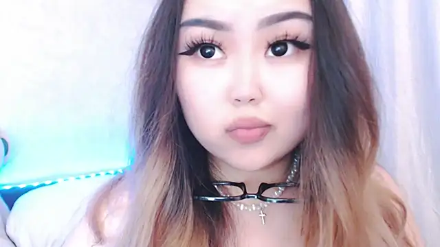 Snapshot of amelia_sunlight chatting on June 2, 2026, 7:14 pm amelia sunlight online show from June 2, 2026, 7:14 pm