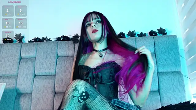 Snapshot of Alice_noir chatting on November 3, 2025, 6:22 pm Alice noir online show from November 3, 2025, 6:22 pm