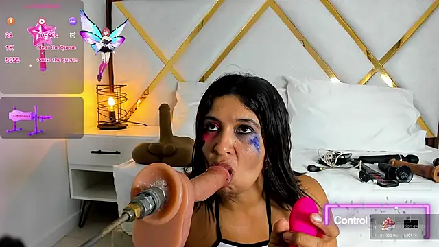 Snapshot of Slut_Milf_ chatting on October 15, 2025, 9:23 pm Slut Milf online show from October 15, 2025, 9:23 pm