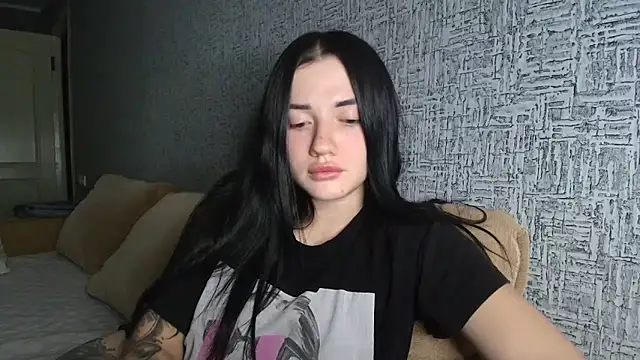 Liana diva online show from January 15, 2026, 8:12 pm