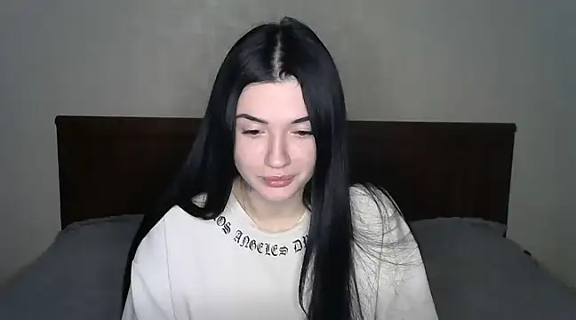 Snapshot of Liana_diva chatting on February 8, 2025, 10:40 pm Liana diva online show from February 8, 2025, 10:40 pm