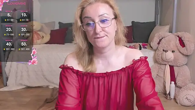 Snapshot of MadissonKiss chatting on June 30, 2026, 9:26 pm MadissonKiss online show from June 30, 2026, 9:26 pm
