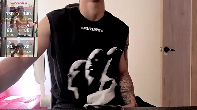 Cristopher23  online show from October 22, 2025, 2:49 pm