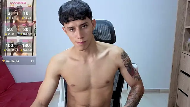 Cristopher23  online show from October 23, 2025, 3:27 am