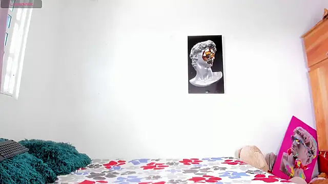 Snapshot of Lilybaudinx96 chatting on December 1, 2025, 5:36 pm Lilybaudinx96 online show from December 1, 2025, 5:36 pm