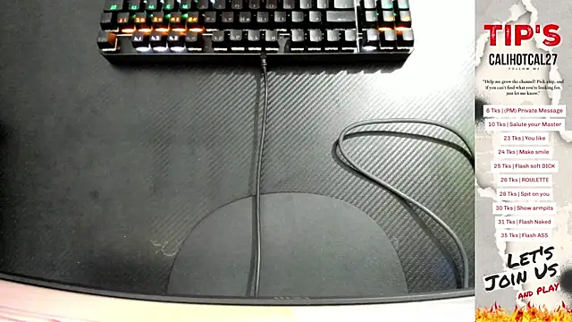 Snapshot of Calihotcaliente277 chatting on October 14, 2025, 10:38 am Calihotcaliente277 online show from October 14, 2025, 10:38 am