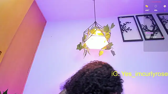 Snapshot of CurlyRose__ chatting on March 22, 2025, 12:39 am CurlyRose online show from March 22, 2025, 12:39 am