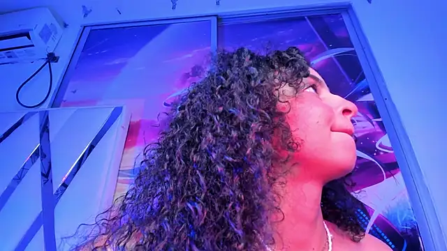 Snapshot of CurlyRose__ chatting on March 15, 2025, 2:56 am CurlyRose online show from March 15, 2025, 2:56 am