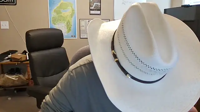 silverfish325 online show from February 6, 2026, 8:05 pm