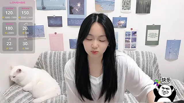 Snapshot of LiLiYbaby chatting on November 6, 2025, 6:28 am LiLiYbaby online show from November 6, 2025, 6:28 am