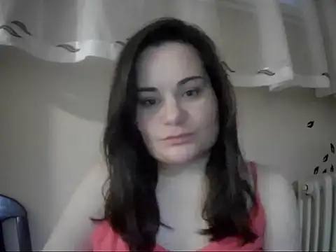 AalinnaK online show from February 12, 2026, 3:56 pm