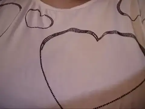 AalinnaK online show from March 22, 2026, 12:36 am