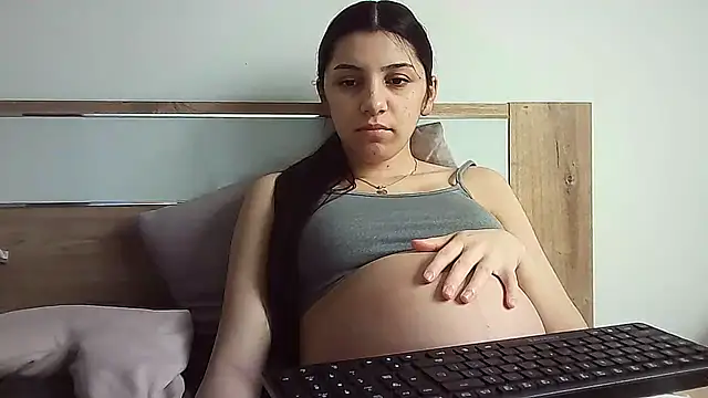 Snapshot of Ahotkittyxxx chatting on November 27, 2025, 9:10 am Ahotkittyxxx online show from November 27, 2025, 9:10 am