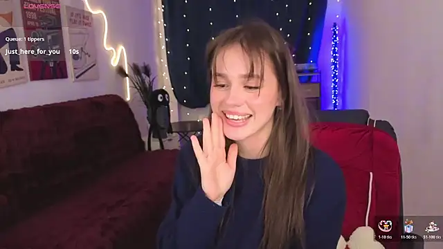 Snapshot of Emillias chatting on February 9, 2026, 2:04 pm Emillias online show from February 9, 2026, 2:04 pm