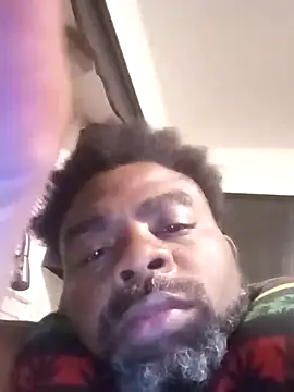 SLOWSTRO online show from October 11, 2025, 11:50 pm