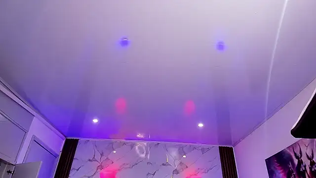 Snapshot of AuroraDiaz chatting on November 29, 2025, 7:36 pm AuroraDiaz online show from November 29, 2025, 7:36 pm