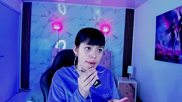 Snapshot of AuroraDiaz chatting on February 27, 2026, 11:43 am AuroraDiaz online show from February 27, 2026, 11:43 am