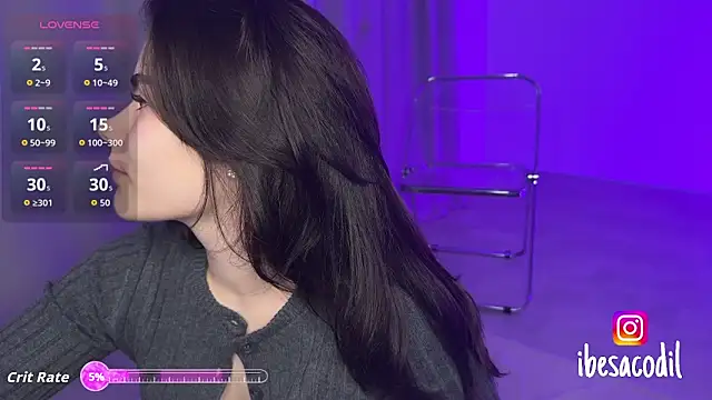 Snapshot of adriana_allien chatting on December 5, 2025, 8:50 pm adriana allien online show from December 5, 2025, 8:50 pm