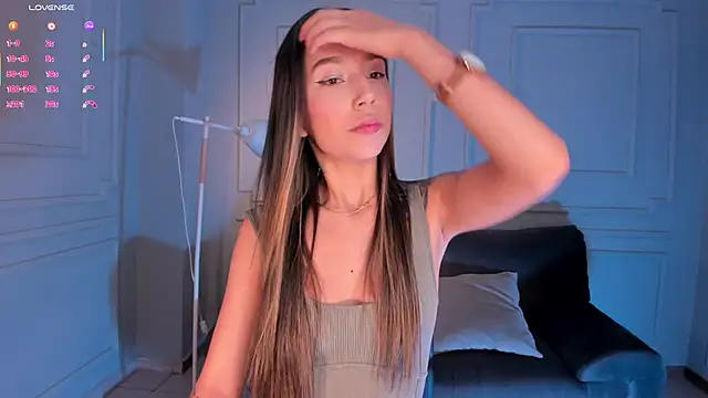 TaraLawrence online show from December 17, 2025, 3:55 am