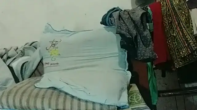 SLFUCKBOY69 online show from February 9, 2026, 5:33 pm