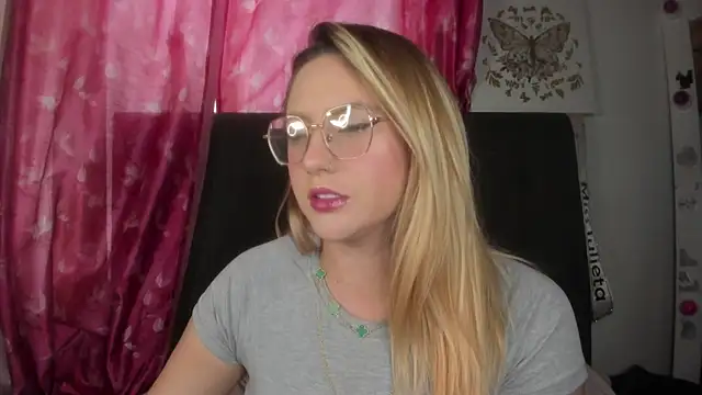 miss julietaa online show from January 15, 2026, 3:48 pm