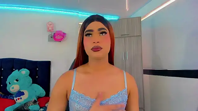 Snapshot of Hellen_moons__ chatting on October 10, 2025, 7:15 pm Hellen moons online show from October 10, 2025, 7:15 pm